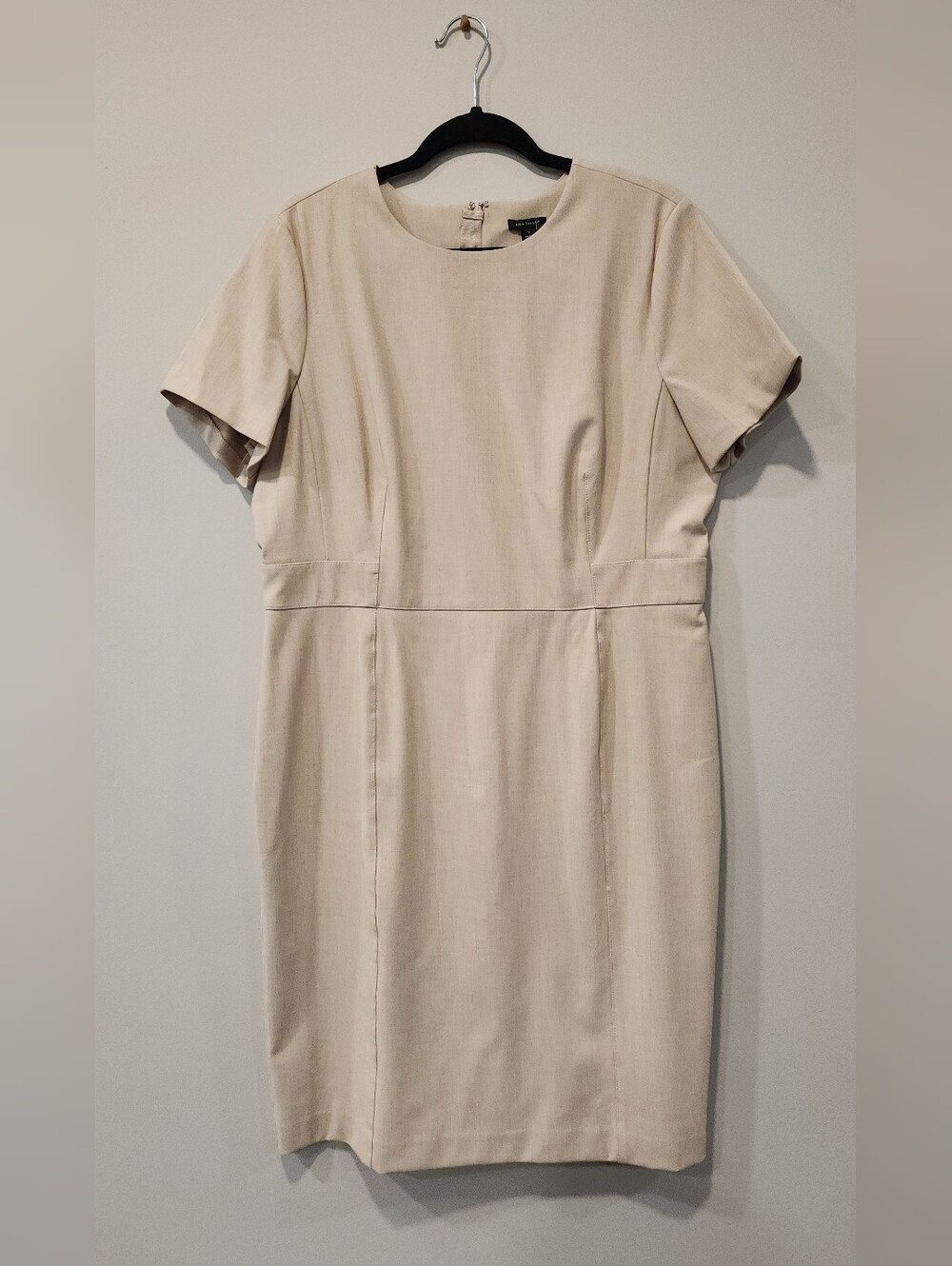 Ann Taylor Cream Short-Sleeve Sheath Dress